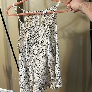 Old navy sleeveless  top
